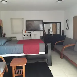 Crash Pad Apartment